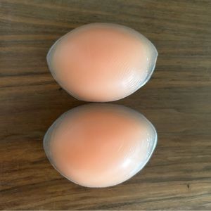 Silicone bra push up inserts